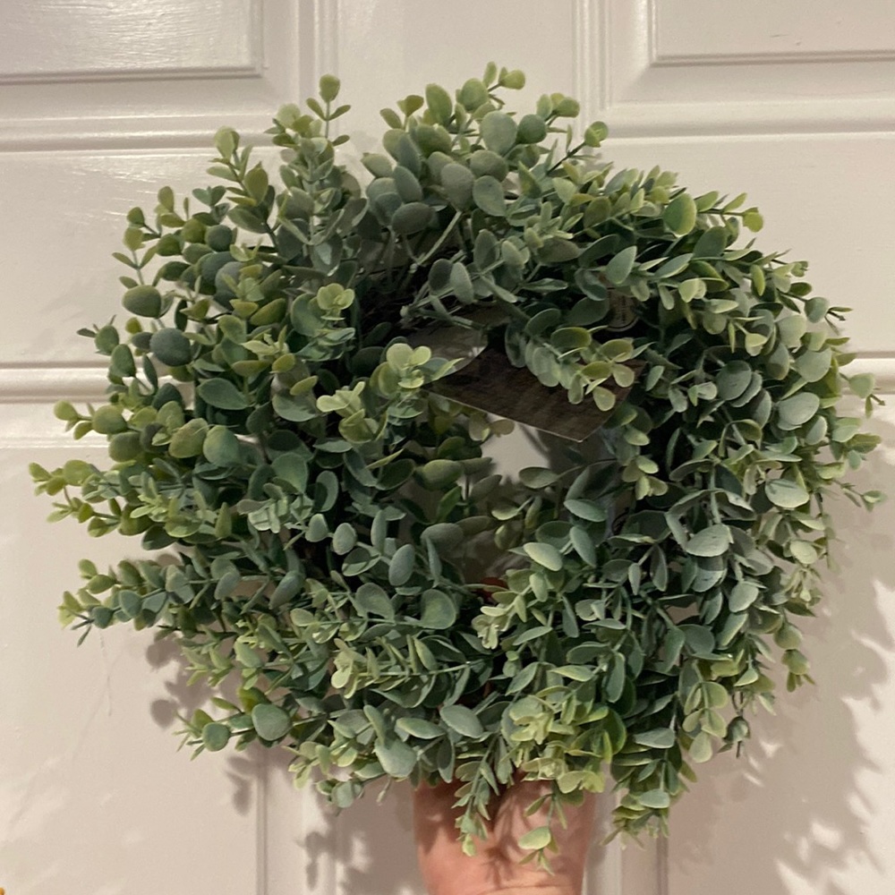Brand new greenery floral wreath